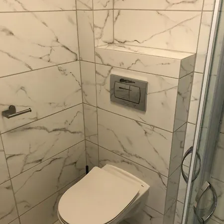 酒店 Stanica Modrak Reboszewo