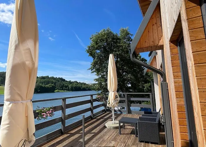 Stanica Modrak Hotel