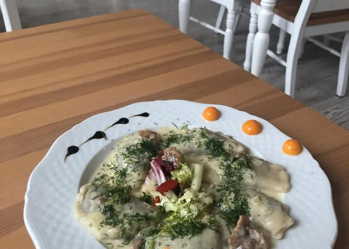 Stanica Modrak Hotel *