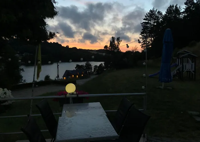 Stanica Modrak Hotel