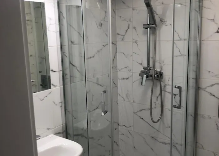 Hotel Stanica Modrak *